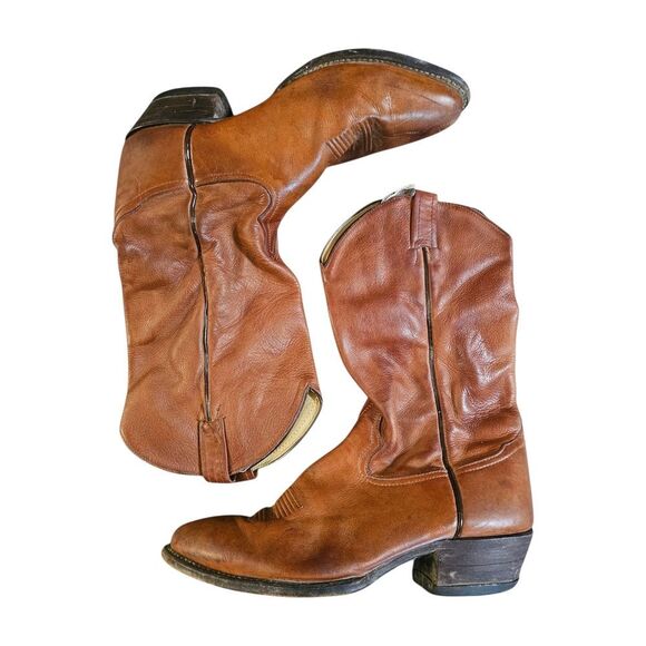 Tony Lama Brown Leather Heeled Boots with Classic Western Style - Picture 1 of 10